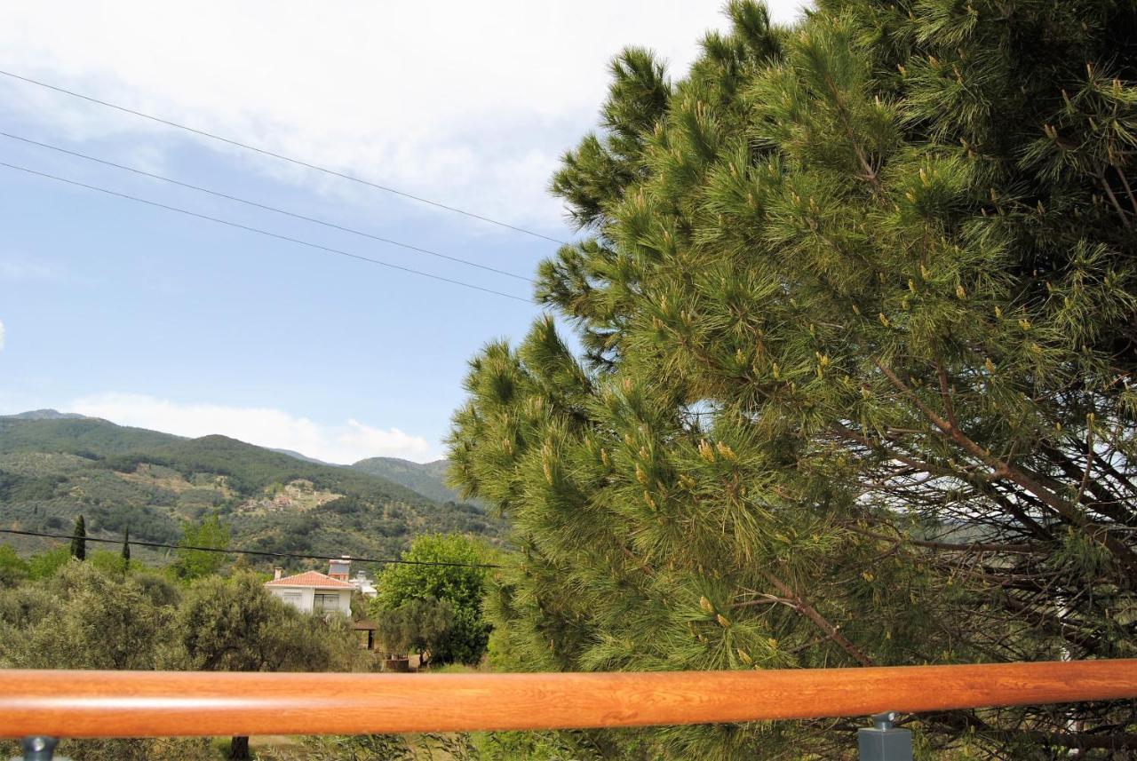 Beyaz Konak Guere Bagian luar foto